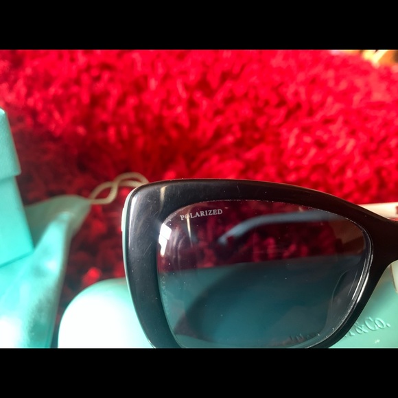 Authentic Tiffany & Co. Polarized Sunglasses - Picture 5 of 7